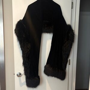 Elegant Black velvet genuine Fur Trimmed shawl